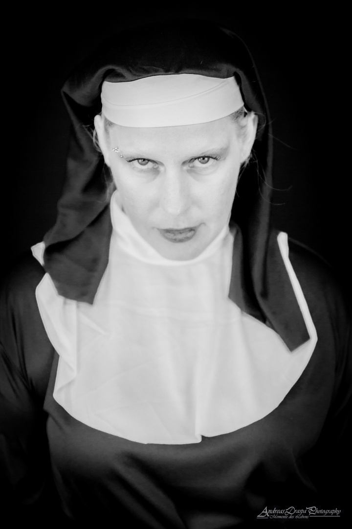 Mystic Nonne