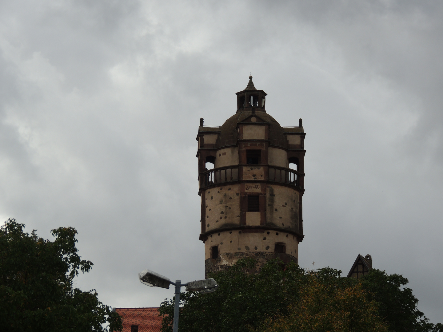 Mystische Abendstimmung an der Burg Ronneburg