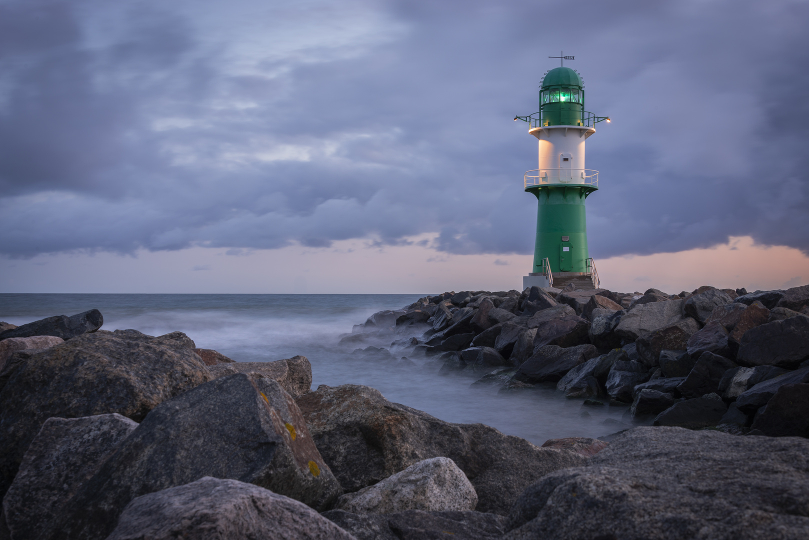 Mystische Westmole Warnemünde