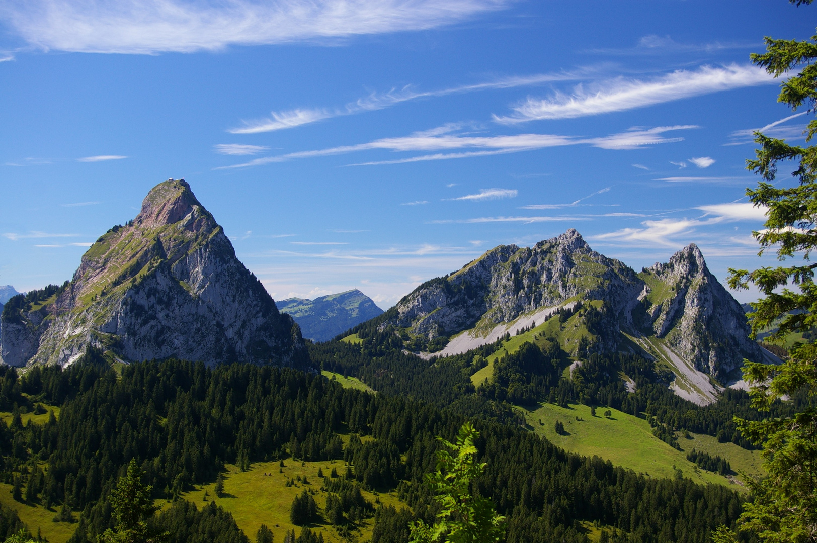 Mythen, Die warscheinlich Bekanntesten Berge ers Kanton Schwyz