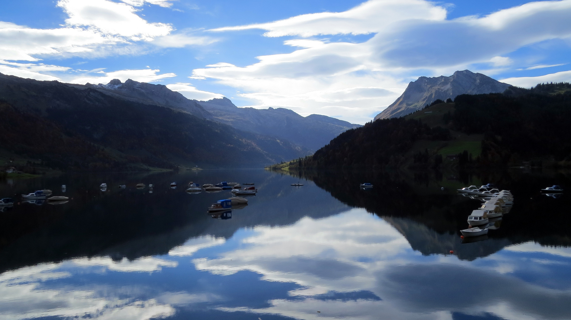 Mythische Stimmung am Wägitaler Stausee