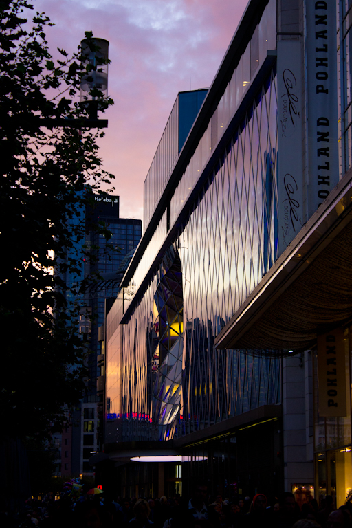 MyZeil Frankfurt am Main im Abendlicht