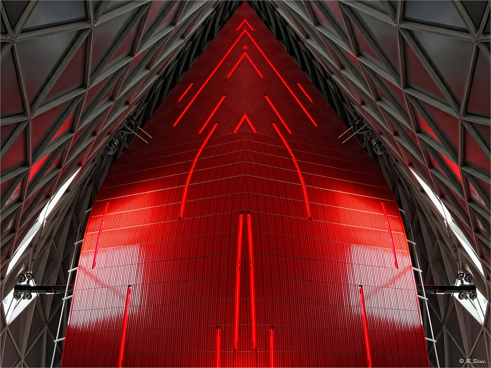 MyZeil in rot