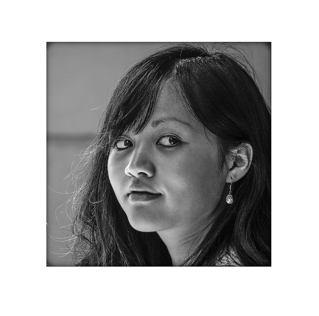 n. 175 - La ragazza dall'orecchino di perla Foto % Immagini| persone