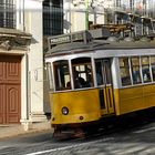 N° 28 in Lissabon aus den 30er Jahren