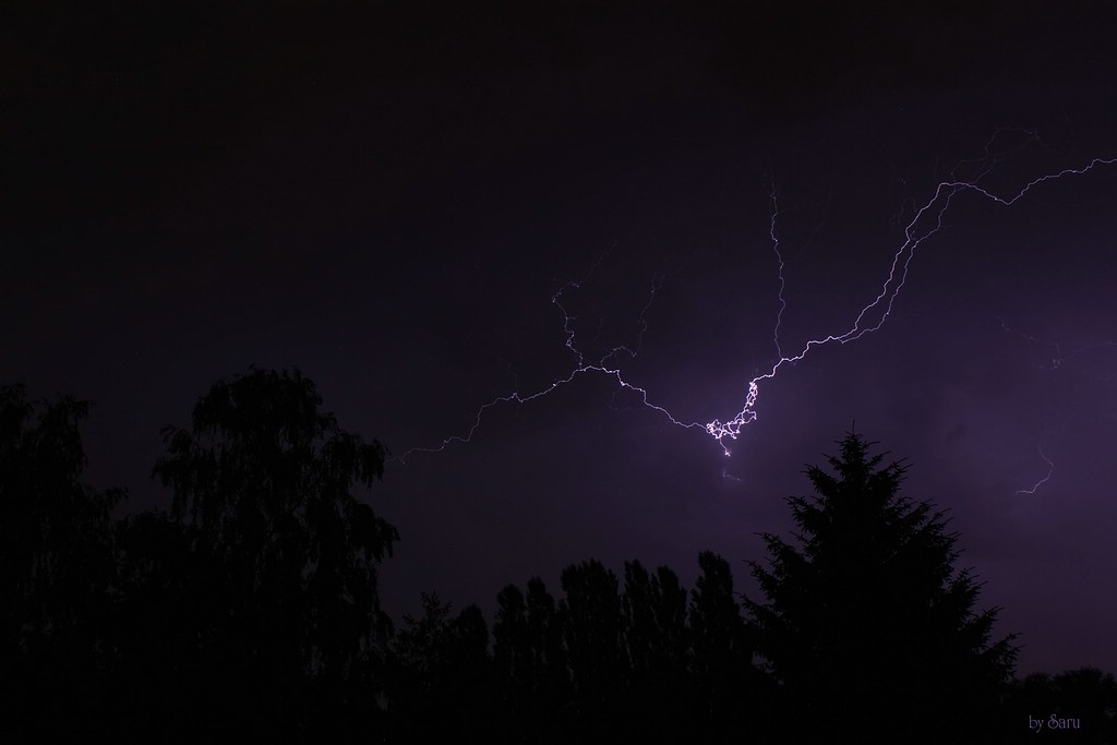 N unspektakuläres Gewitter