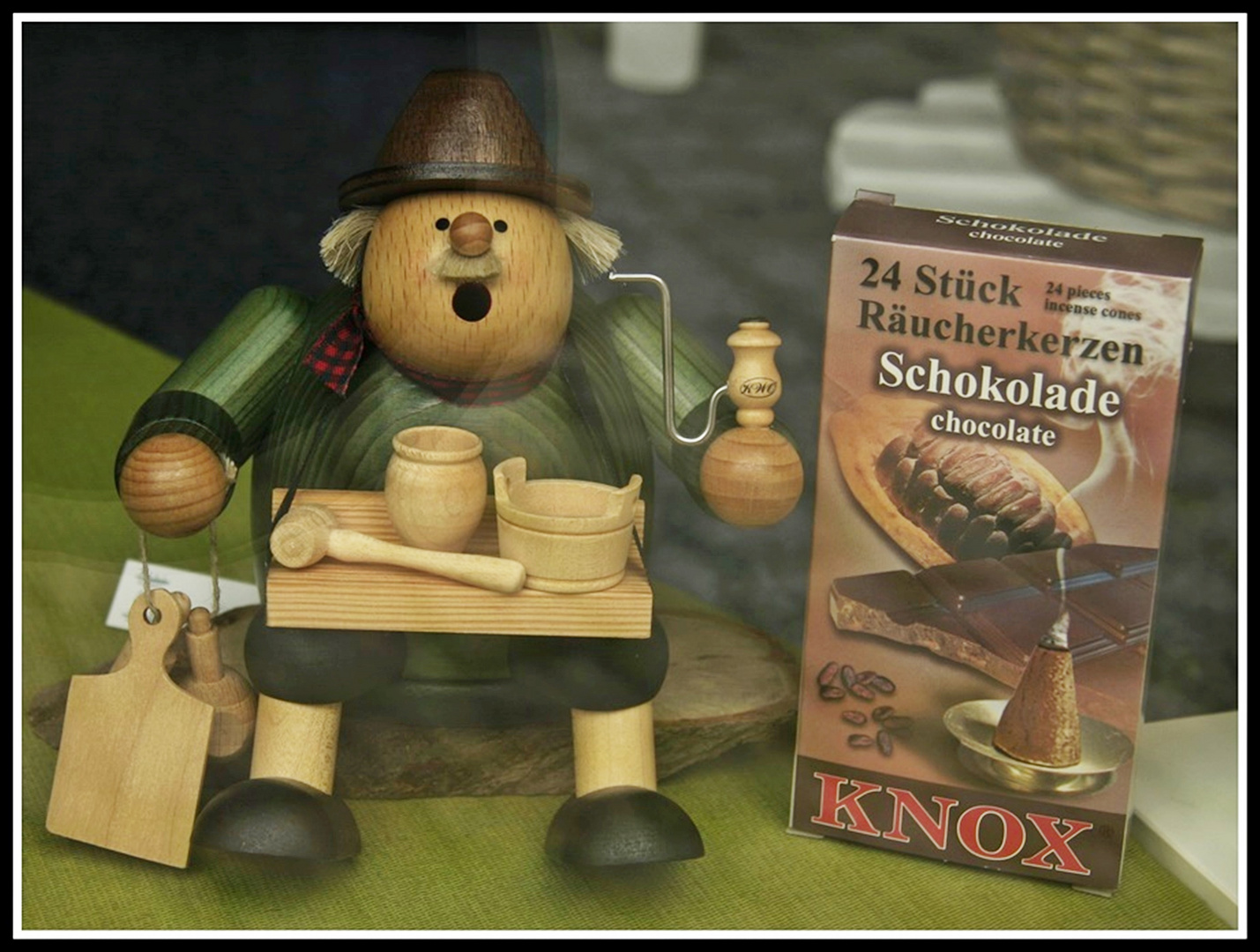 Na Dann Guten Appetit Foto Bild Motive Schaufenster Figuren Bilder Auf Fotocommunity