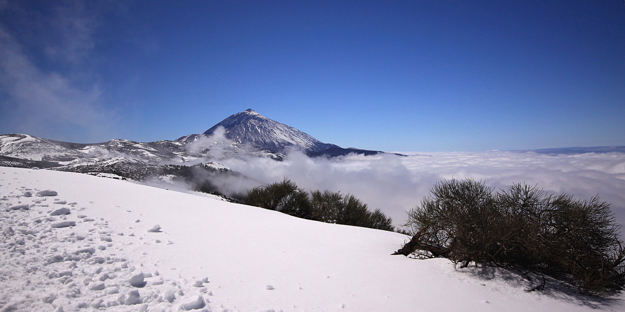 Na in einer Woche wird wohl etwas mehr Schnee auf dem Teide sein