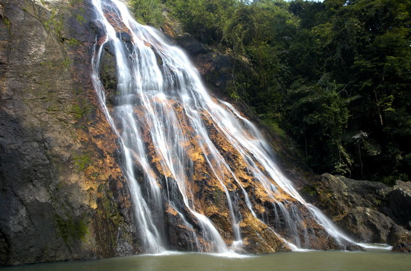 Na Muang Wasserfall