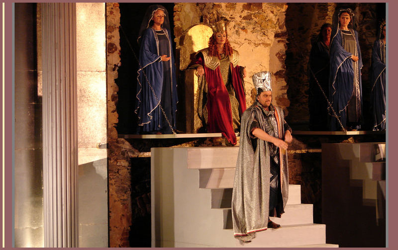 Nabucco -scenenbild unter zusammenarbeit mit
