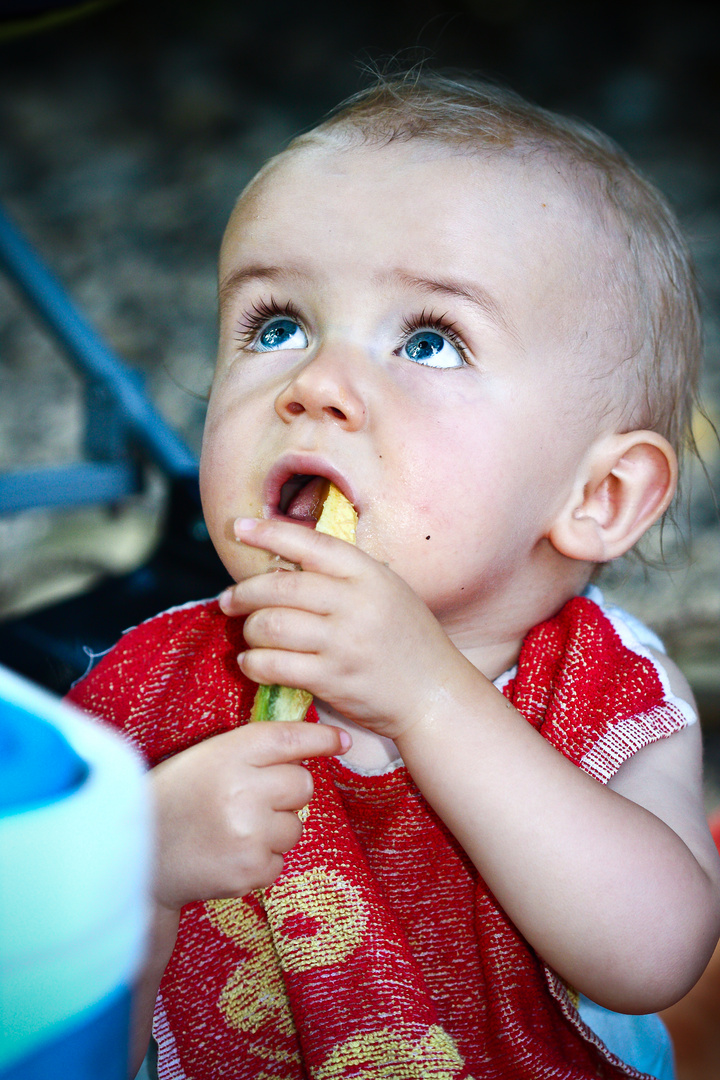 Nach Dem Essen Muss Ich Das Gesicht Waschen Oder Foto Bild Archiv A R C H I V Aktuell Colorfoto Kinder Bilder Auf Fotocommunity