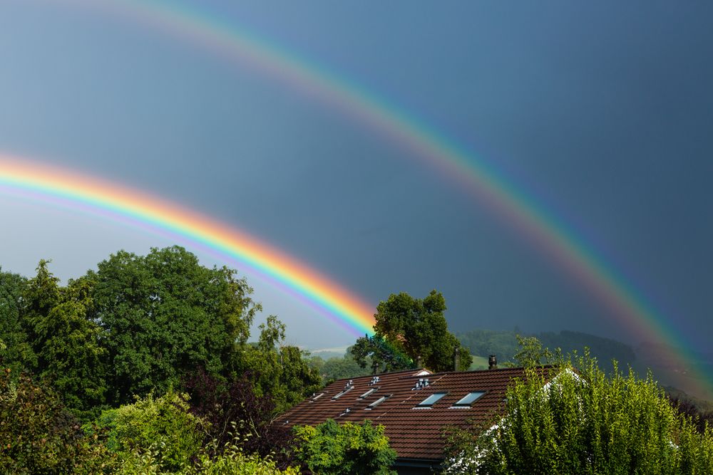 Nach dem Gewitter: Doppelregenbogen