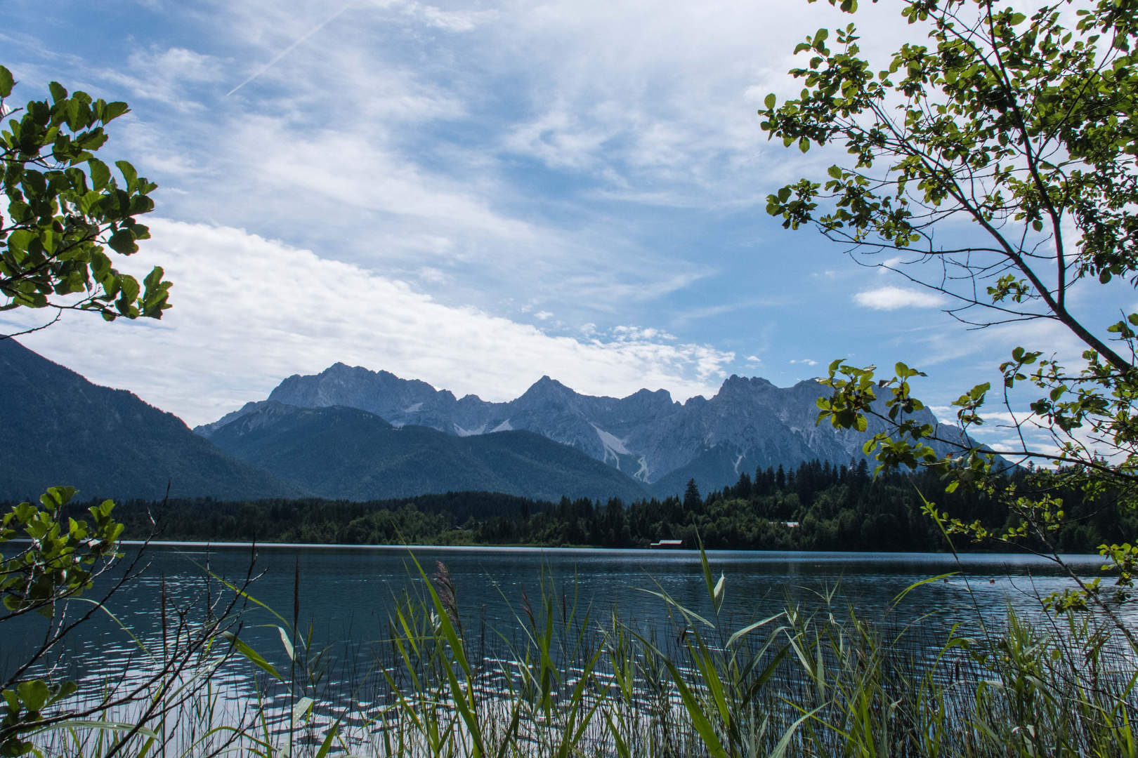 Nach dem Gewitter. Rundweg um den Barmsee im Karwendel.