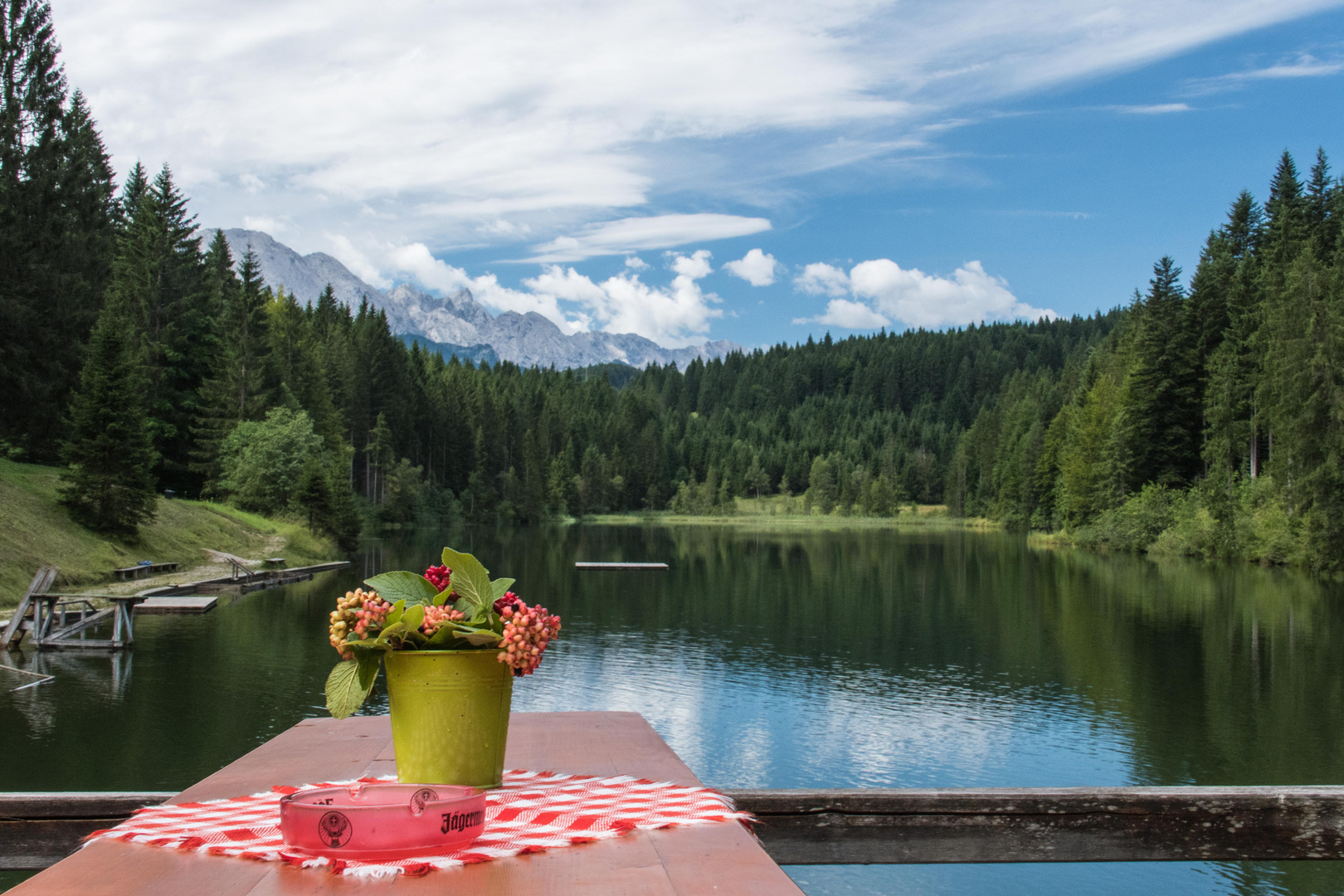 Nach dem Gewitter. Rundweg um den Barmsee im Karwendel.