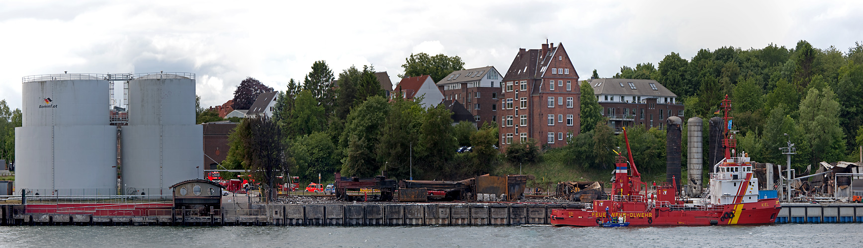 nach dem Großbrand im Kieler Nordhafen...