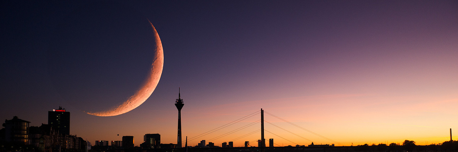 Nach dem Tag, als der Mond die Umlaufbahn verließ