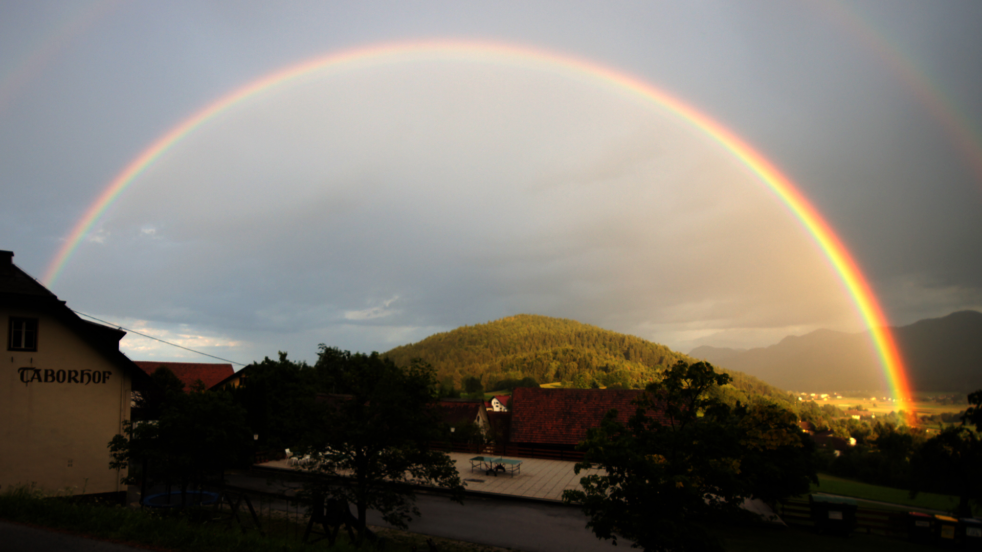 Nach dem Wolkenbruch kam die Sonne