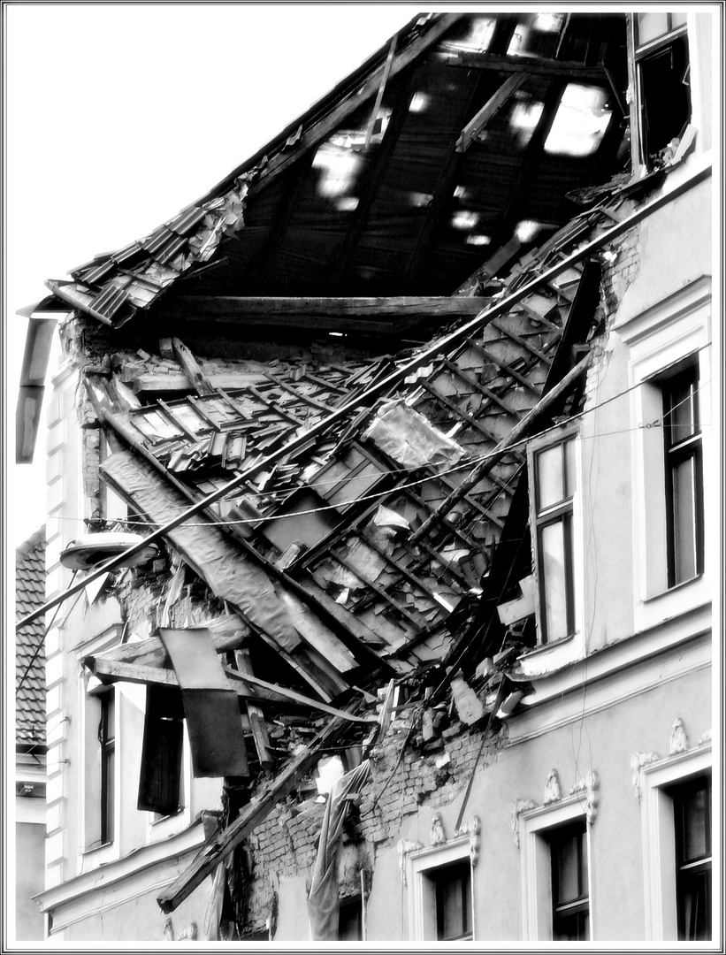 Nach der Explosion