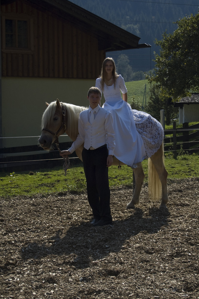 Nach der Hochzeit am Tag danach mit meinem Pferd