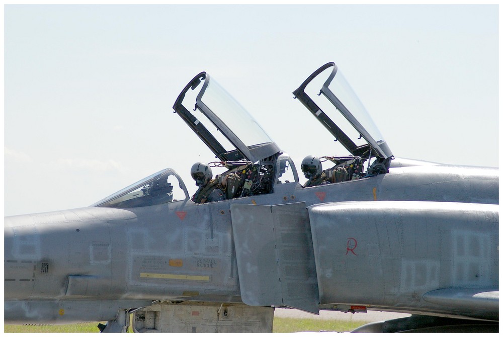 Nach der Landung.....Phantom beim JG 71 " Richthofen "