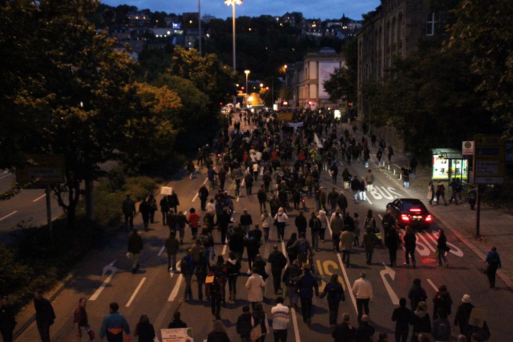 nach der Montagsdemo 27.9.2010 - Stuttgart K21