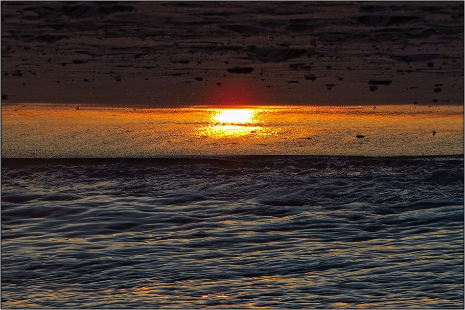 Nach der reinen Lehre muß das Meer in der unteren Bildhälfte sein. Wo kämen wir sonst hin?