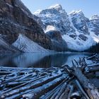 Nach einer kalten Nacht am Lake Moraine, Alberta, Canada