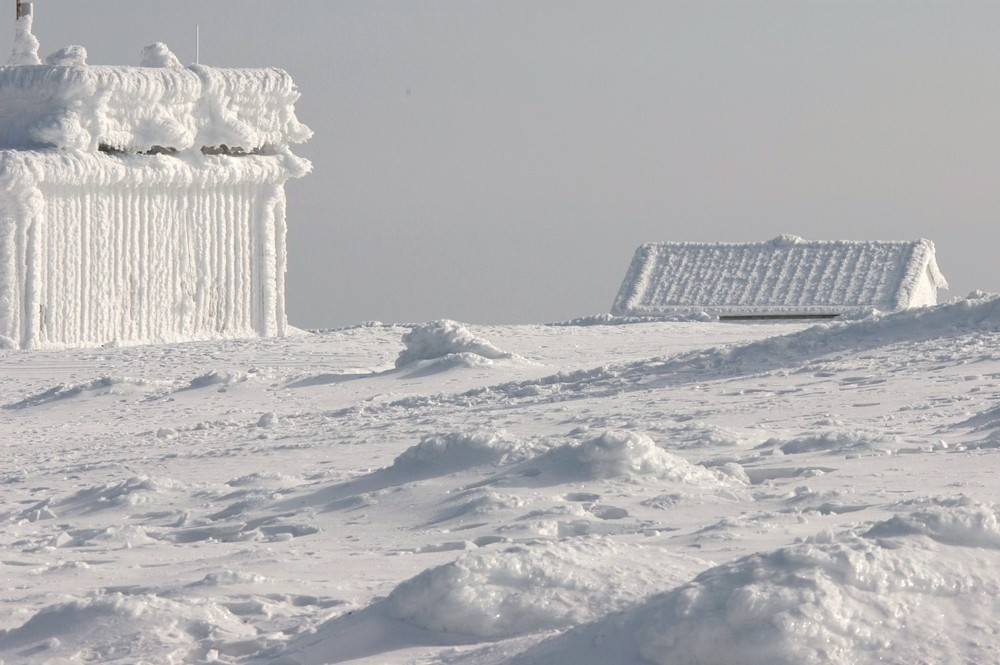 Nach Eisregen auf dem Brocken von Peter Windhövel