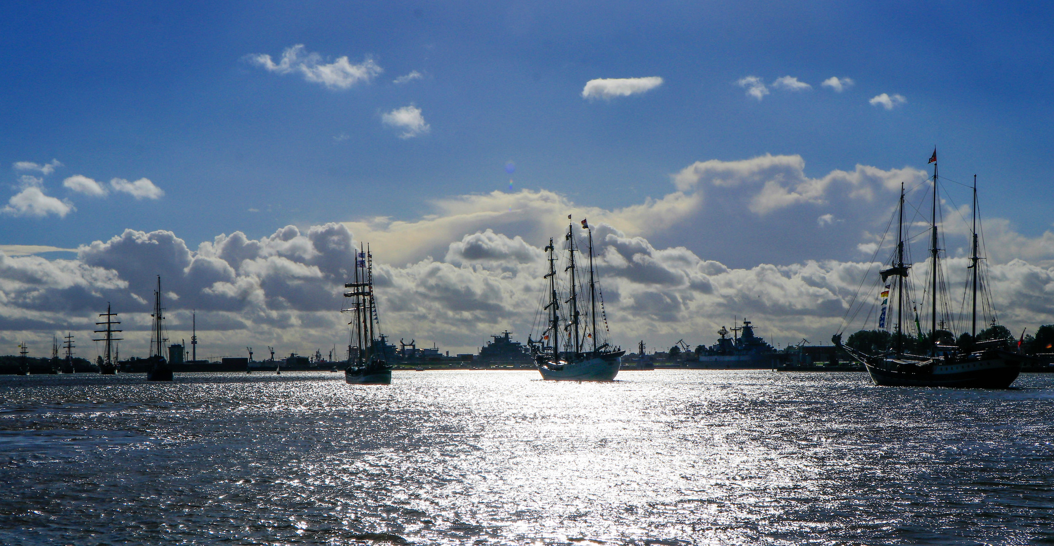 Nach erfolgreicher Regatta zurück in den Hafen