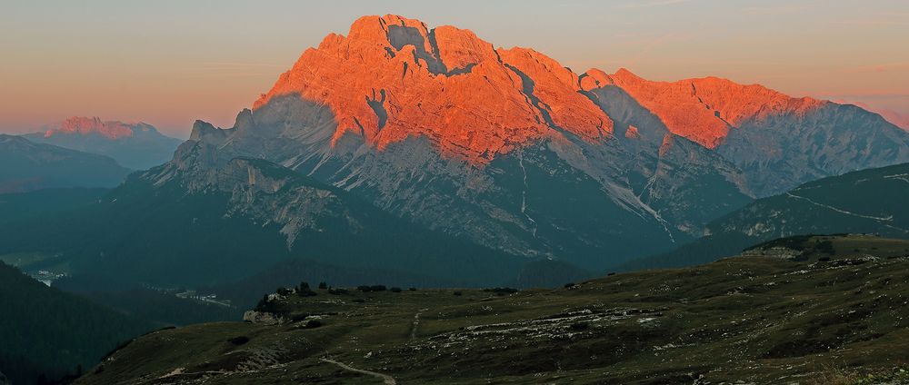 Nach nächtlicher 300km Fahrt von Bayern zu den 3 Zinnen war dieser Sonnenaufgang ....