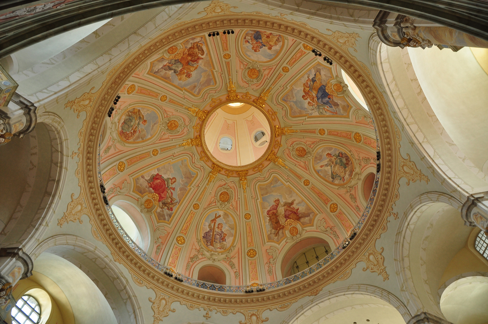 Nach Oben (Frauenkirche Dresden)