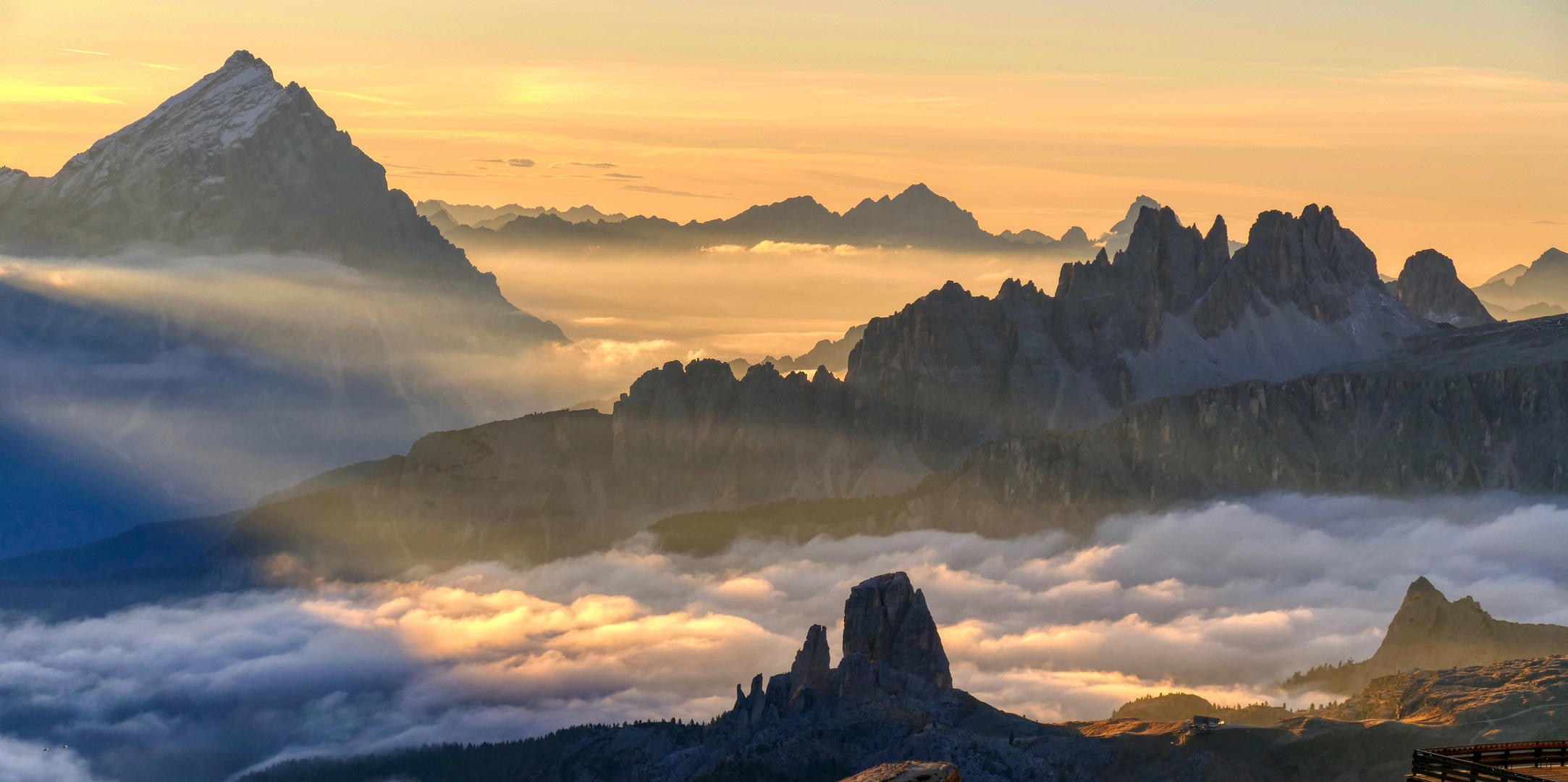 Nach Sonnenaufgang am Lagazuoi/Dolomiten