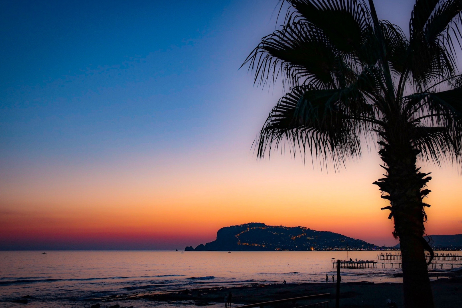 Nach Sonnenuntergang am Strand