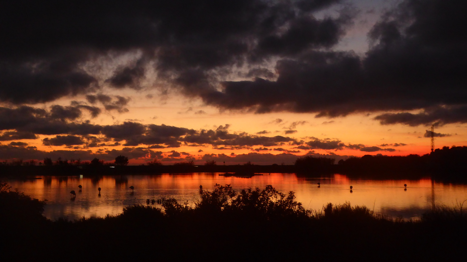 Nach Sonnenuntergang in der Saline