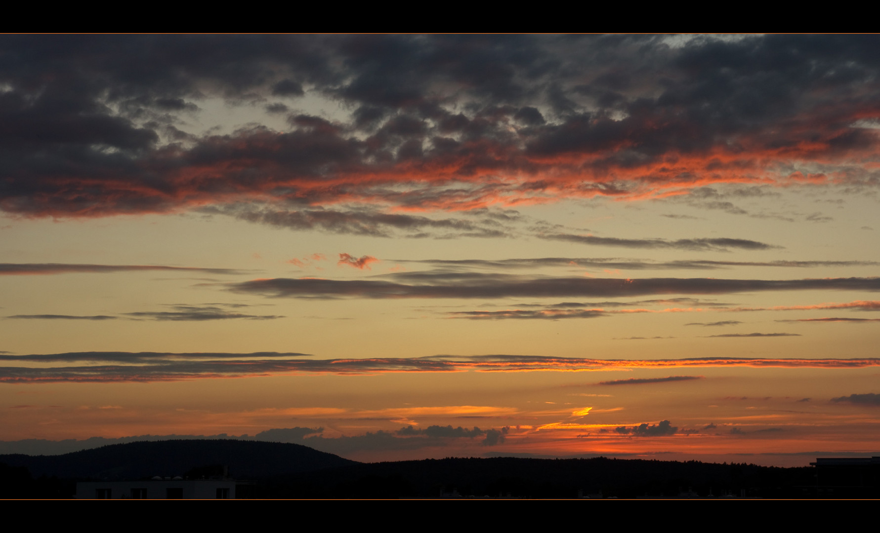 Nach Sonnenuntergang Stimmung bei uns auf dem Balkon