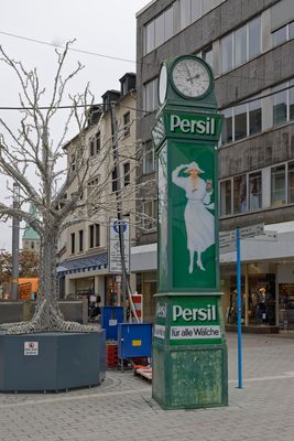Nachbildung der berühmten Persiluhr am Eingang der Fußgängerzone von Hamm