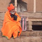 Nachdenklich in Varanasi, Inden