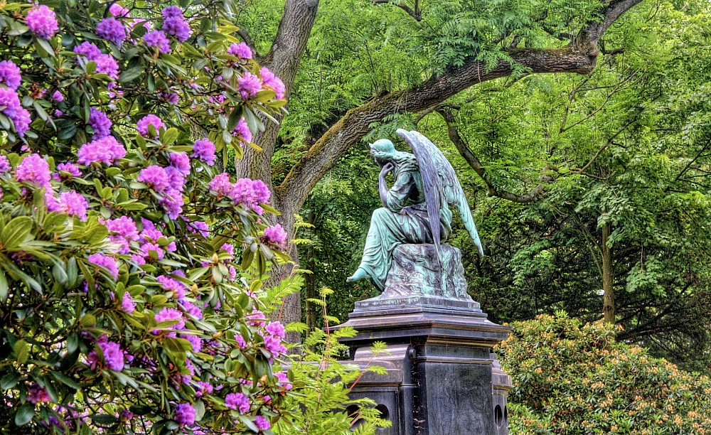 Nachdenklicher Engel [HDR]