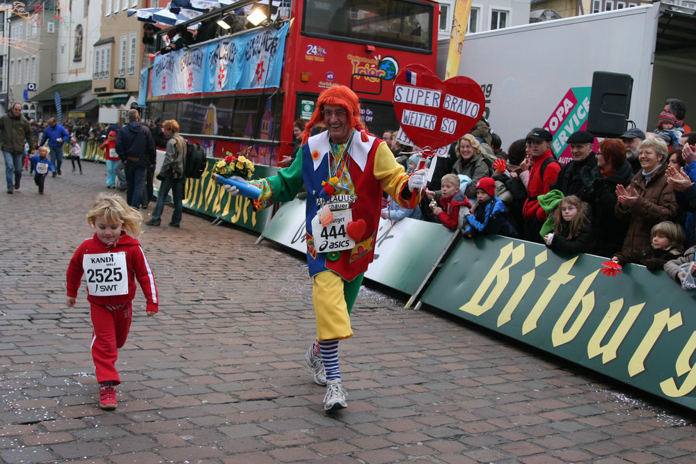 Nachhilfe beim ersten Silvesterlauf