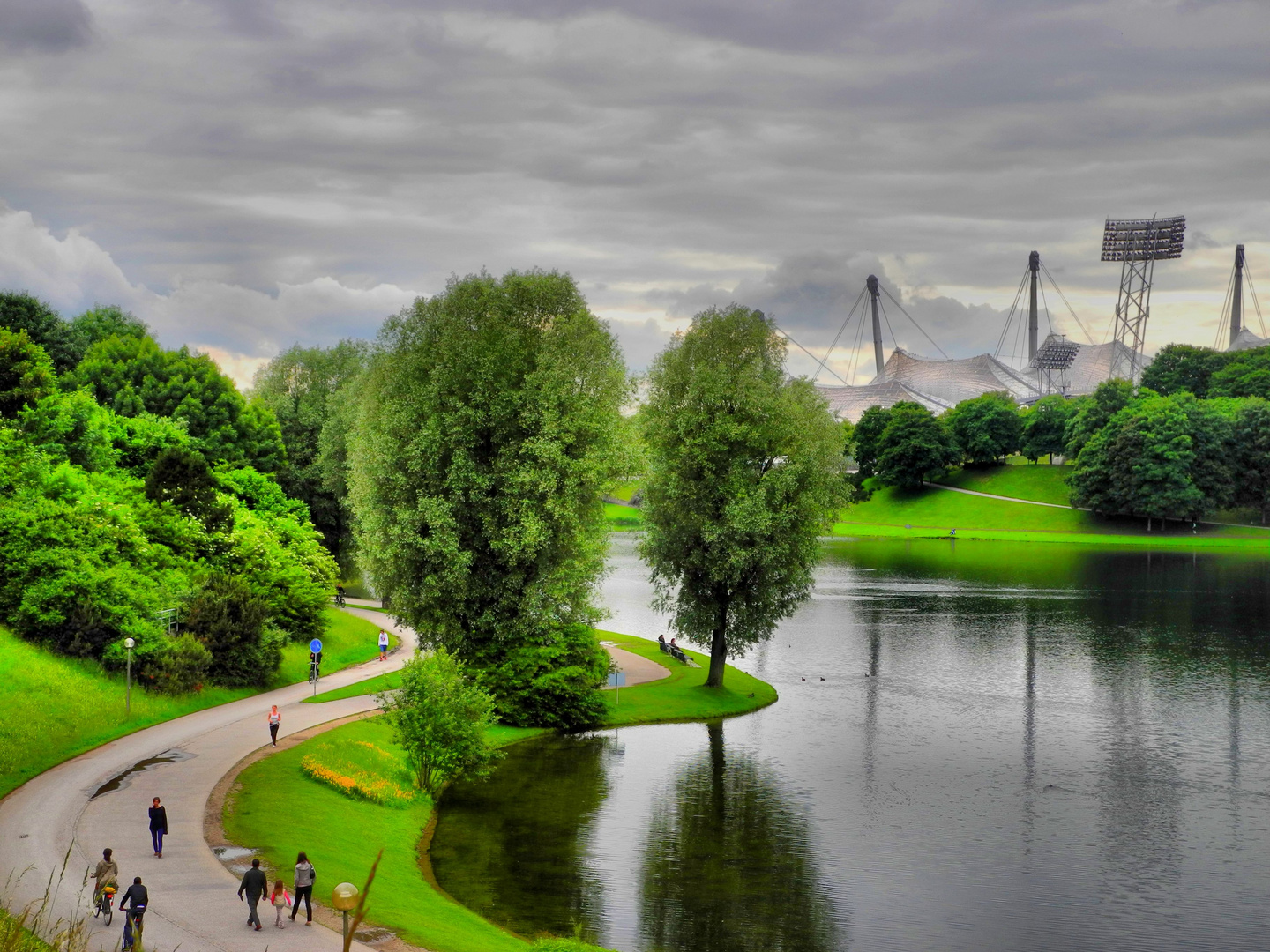 Nachmittag in Olympiapark