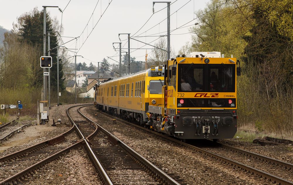 Nachschuss auf Gleismessungzug