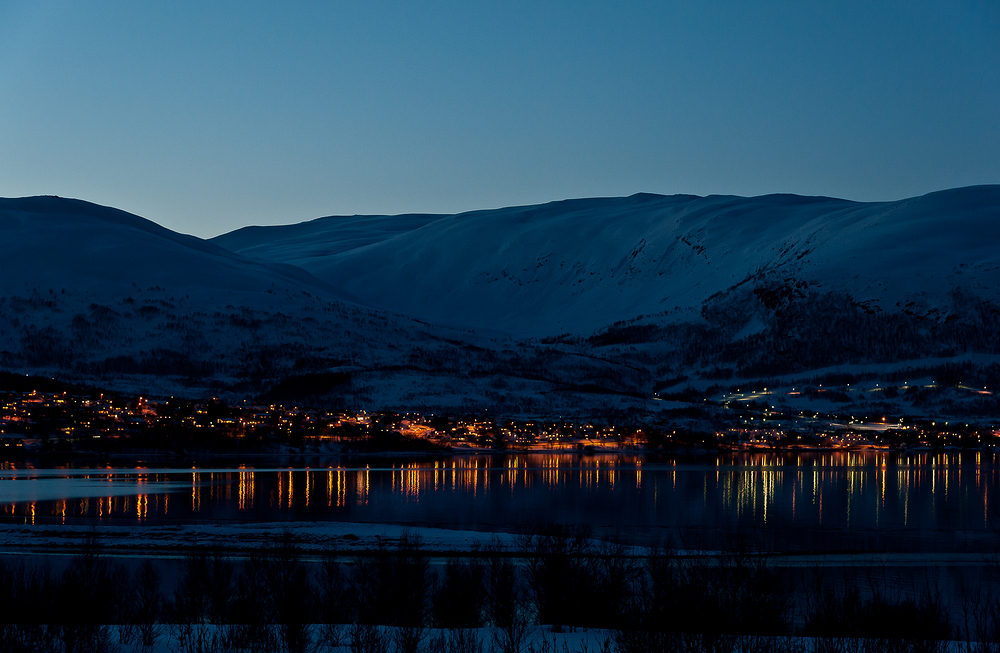 Nacht am Fjord