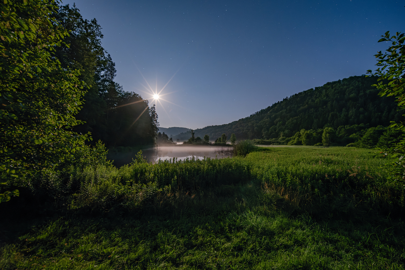 Nacht am See