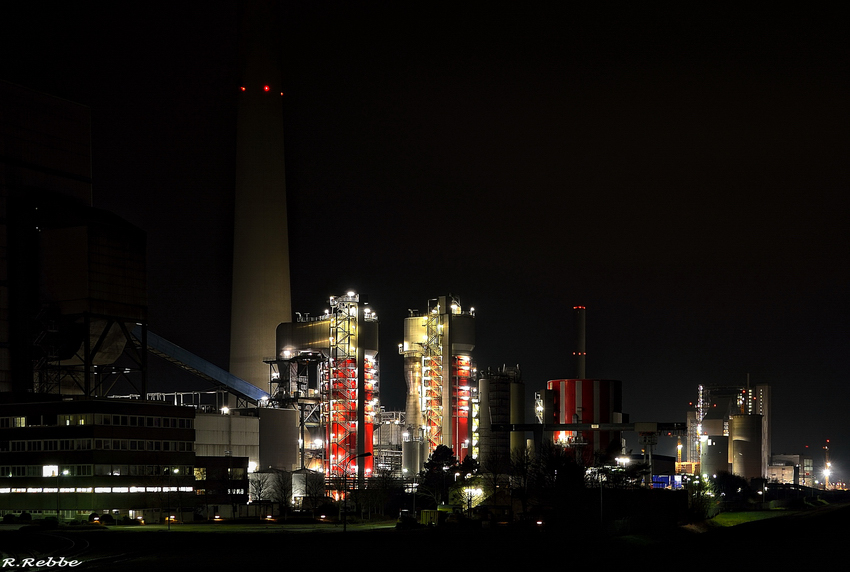 Nacht an den Kraftwerken