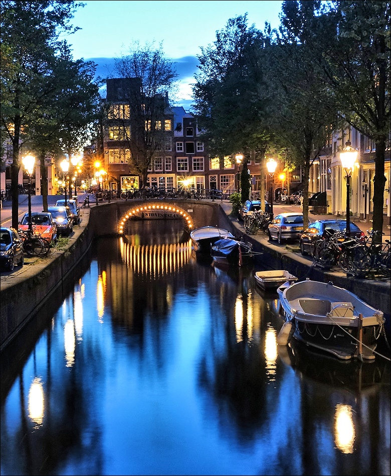 Nacht an der Gracht