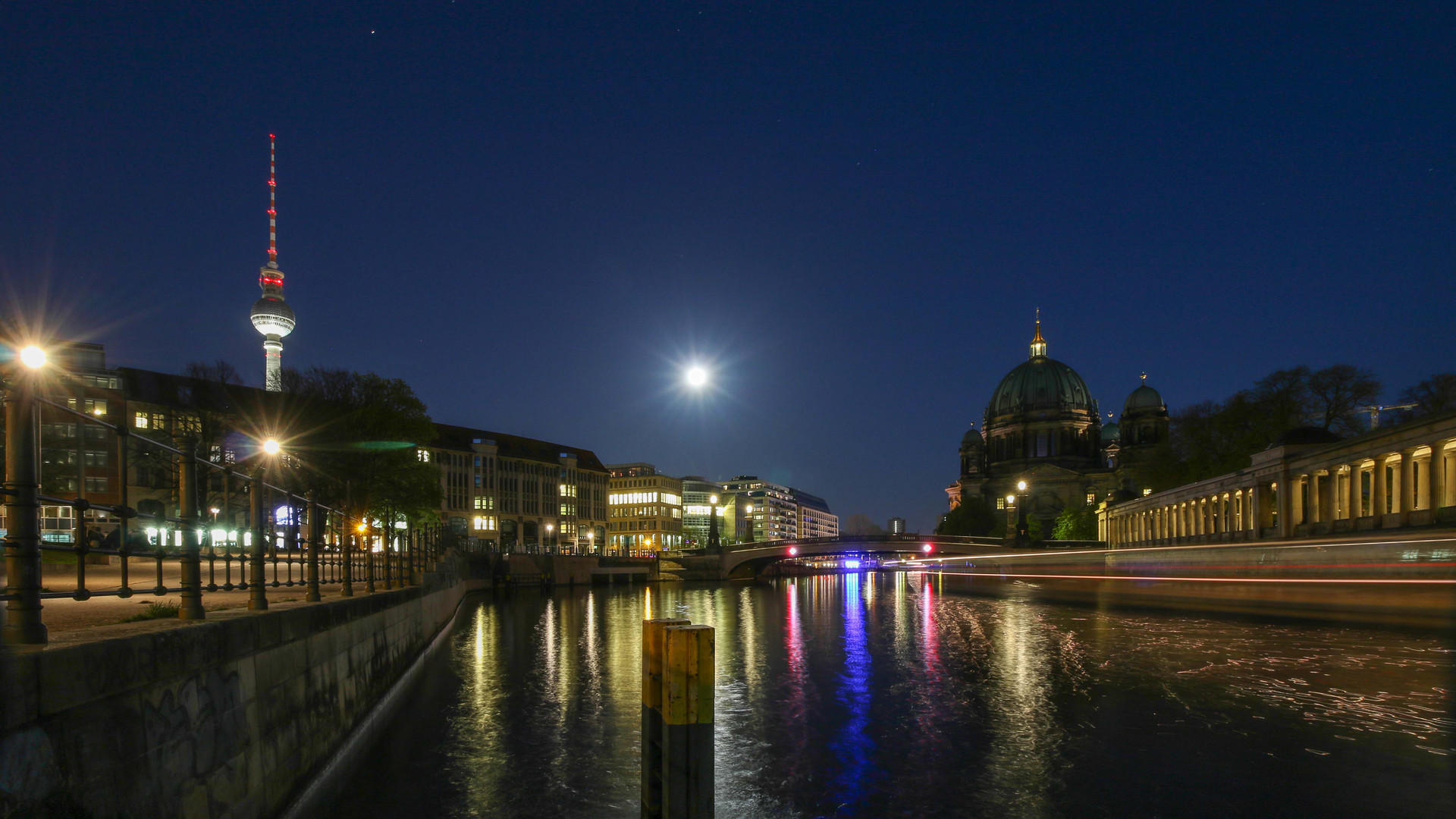 Nacht an der Spree