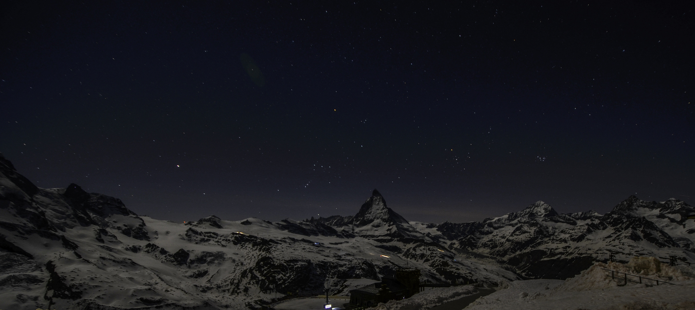 Nacht Aufnahme auf dem Gornergrat