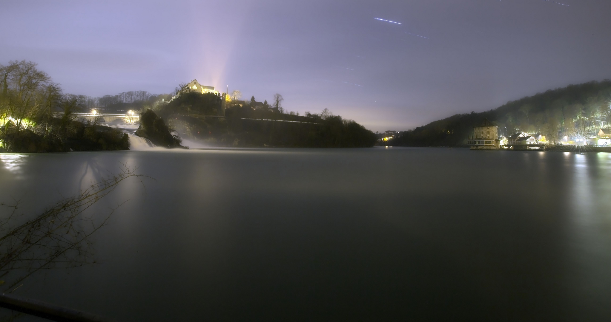 Nacht beim Rheinfall