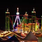 Nacht über der Rheinkirmes Düsseldorf 1