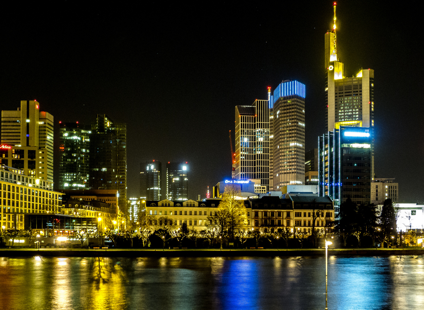 Nacht über Frankfurt